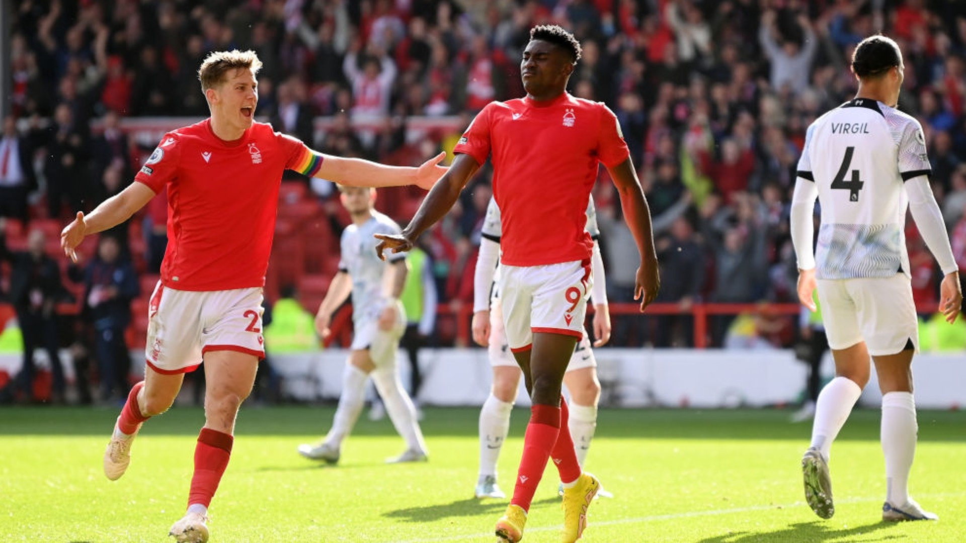 均以平局告 均以平局告